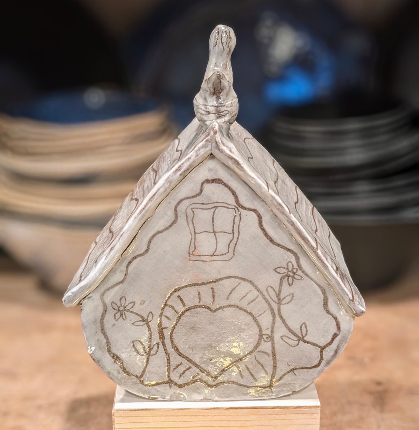 Sgraffito Birdhouse with Perched Bird (Clear glaze over slip)
